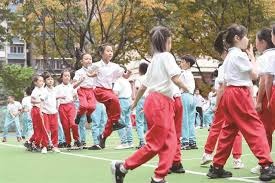 曼联计划在本赛季结束前任命一位临时主帅，并考虑在夏季做出长期正式任命。 来源：utdreport